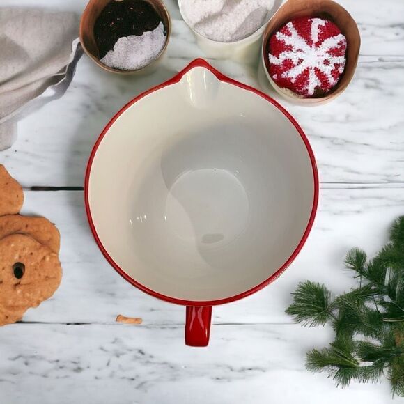 Hello Kitty Christmas Snow Kitty Mixing Bowl - Picture 6 of 7